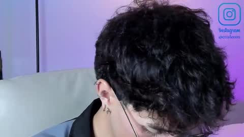 Snapshot of erisleon chatting on November 2025 07:25:02 AM online show from November 2025 07:25:02 AM