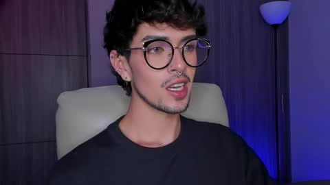 Snapshot of erisleon chatting on February 2026 07:46:01 AM online show from February 2026 07:46:01 AM