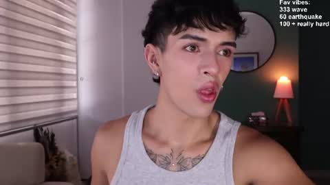 Snapshot of erisleon chatting on June 2026 04:19:02 PM online show from June 2026 04:19:02 PM