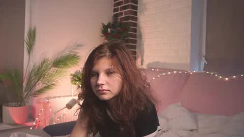 Snapshot of erlineberkshire chatting on January 2025 10:43:01 AM Becky online show from January 2025 10:43:01 AM