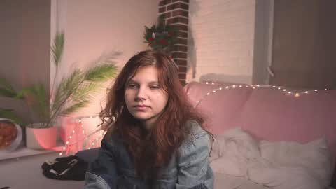 Snapshot of erlineberkshire chatting on January 2025 01:47:01 PM Becky online show from January 2025 01:47:01 PM
