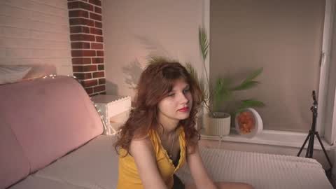 Snapshot of erlineberkshire chatting on January 2025 07:37:02 AM Becky online show from January 2025 07:37:02 AM