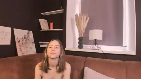 Snapshot of erlineberkshire chatting on March 2025 07:01:02 AM Becky online show from March 2025 07:01:02 AM