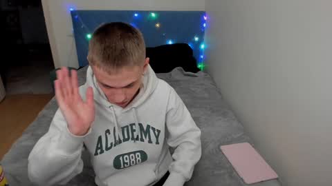 Snapshot of ermak_reborn chatting on December 2024 02:25:02 AM Max online show from December 2024 02:25:02 AM