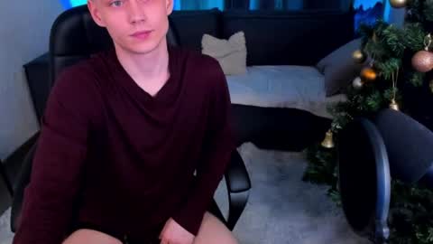 Snapshot of ermak_reborn chatting on December 2024 12:13:01 AM Max online show from December 2024 12:13:01 AM