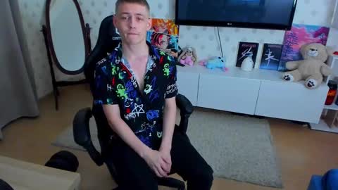 Snapshot of ermak_reborn chatting on February 2025 05:08:01 AM Max online show from February 2025 05:08:01 AM