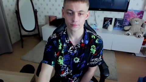 Snapshot of ermak_reborn chatting on February 2025 02:01:01 AM Max online show from February 2025 02:01:01 AM