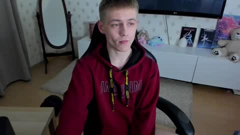 Snapshot of ermak_reborn chatting on February 2025 10:37:01 PM Max online show from February 2025 10:37:01 PM