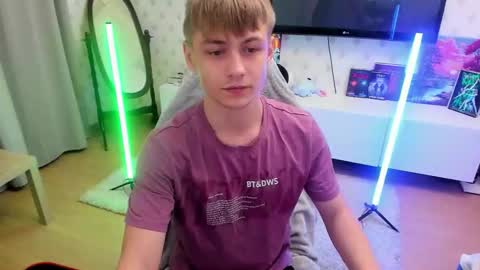 Snapshot of ermak_reborn chatting on September 2025 12:45:01 AM Max online show from September 2025 12:45:01 AM