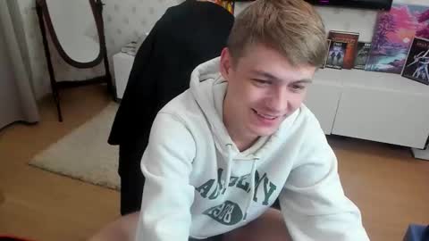 Snapshot of ermak_reborn chatting on October 2025 01:12:02 AM Max online show from October 2025 01:12:02 AM