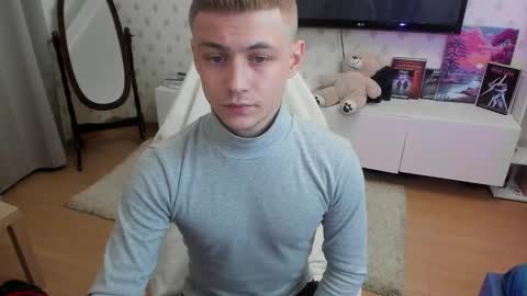 Snapshot of ermak_reborn chatting on October 2025 12:44:02 AM Max online show from October 2025 12:44:02 AM