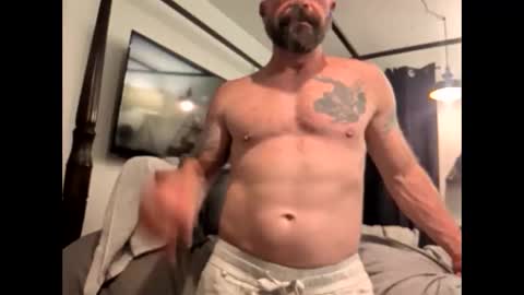Snapshot of ernestdom123 chatting on June 2026 03:01:01 AM Hmmmhmmmm online show from June 2026 03:01:01 AM