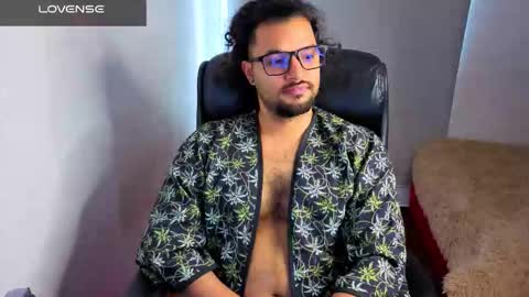 ernesto rodriguez 82 online show from February 2026 11:52:01 AM