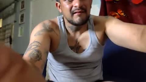 Snapshot of ernestomaravilla141 chatting on April 2026 07:33:02 AM Ernesto online show from April 2026 07:33:02 AM