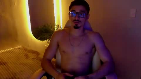 Snapshot of eros_becker_ chatting on June 2026 02:42:02 AM eros_becker_ online show from June 2026 02:42:02 AM