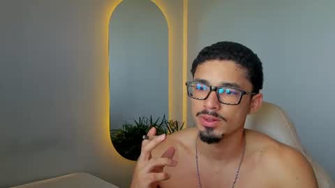 Snapshot of eros_becker_ chatting on June 2026 08:30:02 PM eros_becker_ online show from June 2026 08:30:02 PM