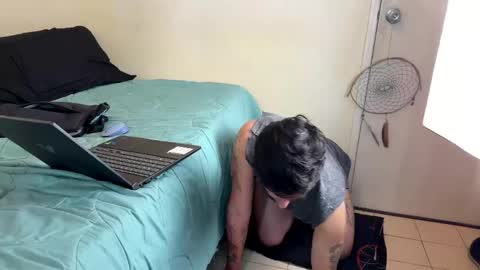 Snapshot of eros_mos chatting on April 2026 06:47:02 PM eros_mos online show from April 2026 06:47:02 PM