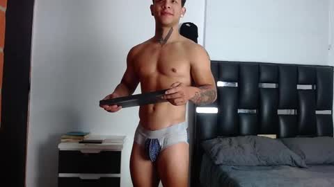 Snapshot of erosscott chatting on September 2025 02:09:02 PM Eros online show from September 2025 02:09:02 PM