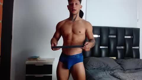 Snapshot of erosscott chatting on October 2025 03:57:02 PM Eros online show from October 2025 03:57:02 PM