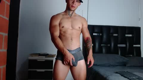 Eros online show from May 2026 01:01:02 AM