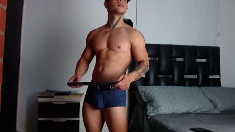Snapshot of erosscott chatting on June 2026 11:57:01 PM Eros online show from June 2026 11:57:01 PM