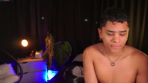 Eros Wild online show from November 2025 04:00:02 AM