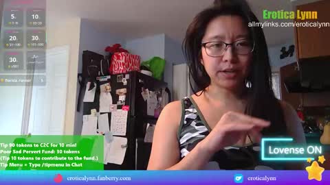 Lynn   online show from March 2025 07:17:02 PM