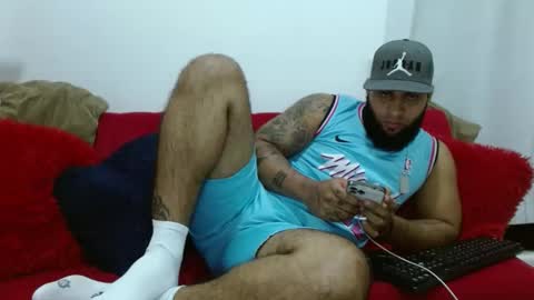 Snapshot of eroticoblack chatting on October 2025 01:33:02 AM Eroticoblack online show from October 2025 01:33:02 AM