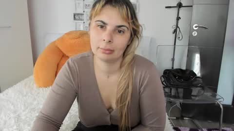 eroticsensualkitty4u online show from February 2025 10:43:02 AM