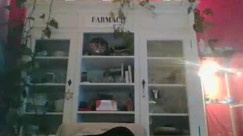 Erwins room welcome sound on online show from January 2025 12:45:01 AM