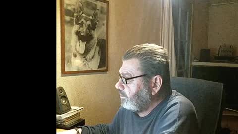 Erwins room welcome sound on online show from January 2025 12:59:01 AM