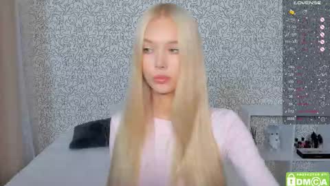 Megan and Brad online show from October 2025 03:39:02 AM