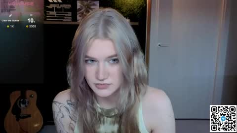 EshleGreen online show from June 2026 10:23:01 PM
