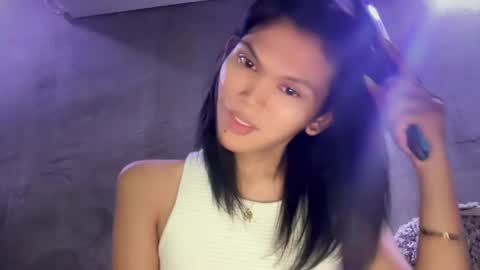 Chelliane online show from April 2026 10:42:02 AM