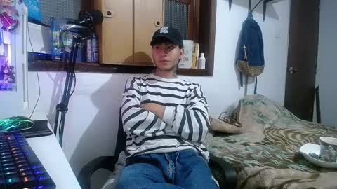 Snapshot of esjrobles chatting on February 2025 05:58:02 AM Esteban online show from February 2025 05:58:02 AM
