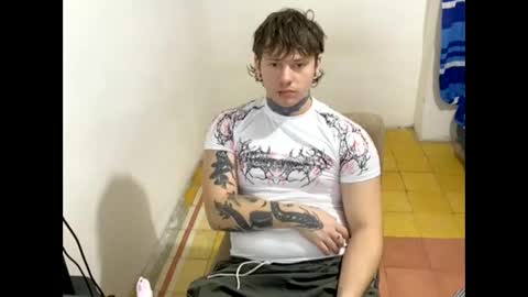 eskol212 online show from February 2026 09:48:02 PM