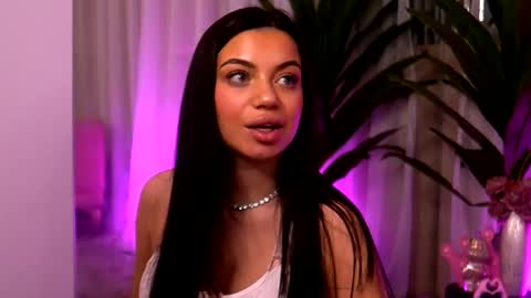 Esme online show from February 2025 03:42:01 AM