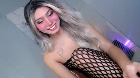 Snapshot of esmeralda28x chatting on July 2026 12:32:02 AM esmeralda28x online show from July 2026 12:32:02 AM