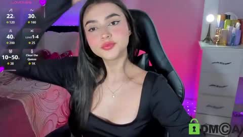 Snapshot of esmeralda_le chatting on May 2026 11:16:02 AM Esmeralda online show from May 2026 11:16:02 AM