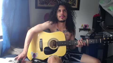 Esnider online show from February 2025 06:26:01 PM