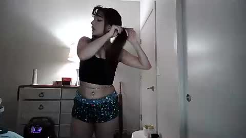 axe online show from December 2025 03:01:02 AM