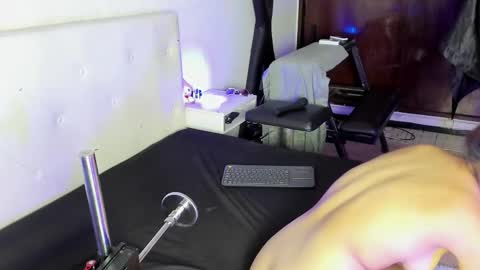esperanzaandjey online show from September 2025 07:41:02 PM