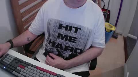 Morph online show from December 2025 08:35:01 PM