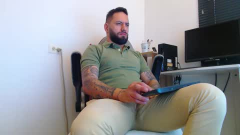 esteban online show from March 2026 03:50:02 PM