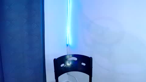 Snapshot of esteban_fer chatting on December 2024 02:41:01 AM Esteban Fernandez online show from December 2024 02:41:01 AM