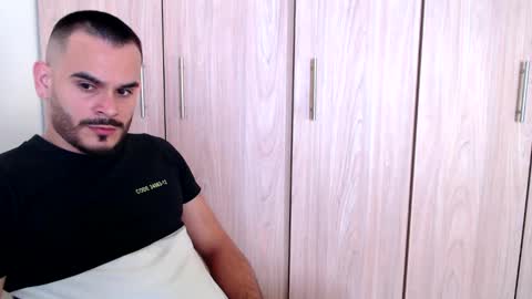 Snapshot of esteban_fer chatting on February 2025 04:03:01 PM Esteban Fernandez online show from February 2025 04:03:01 PM