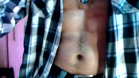 Snapshot of esteban_fer chatting on February 2025 03:09:02 AM Esteban Fernandez online show from February 2025 03:09:02 AM