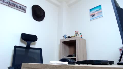 Esteban Fernandez online show from February 2026 08:33:02 AM