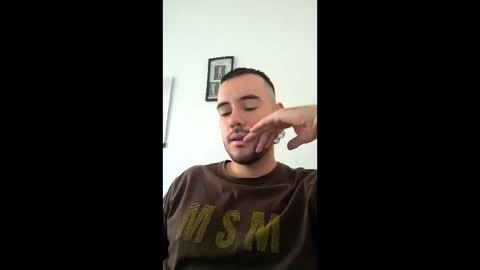 Esteban Reyes  independent model online show from January 2026 02:32:02 PM