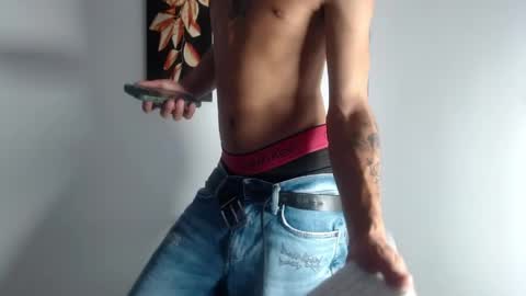 Esteban online show from March 2026 03:17:01 AM